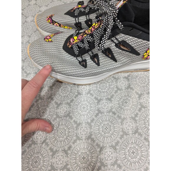 Nike Air Zoom Pegasus 35 Women Gray Pink Floral Running Shoes Size 10 - Picture 4 of 8